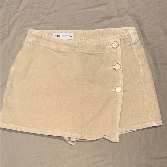 Zara Dresses & Skirts - NWOT Zara Tan Mini Skort with Button Detail